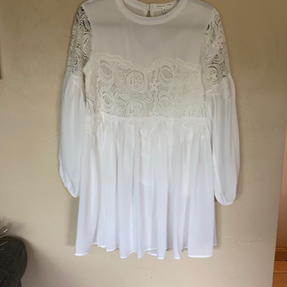 Endless Rose Dresses & Skirts - Endless rose lace dress